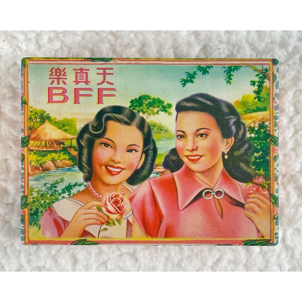 BLUE Q • Pink/Green/Multi 2011 Asian BFF Novelty Mini Pocket Box - Picture 10 of 15